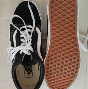 Black Vans